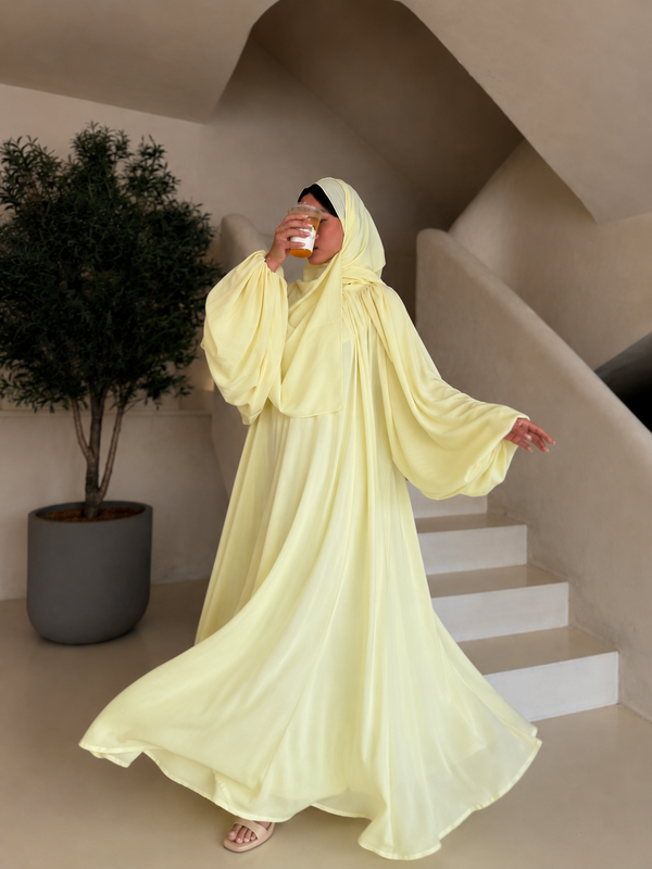 ROBE MODEST LYANA – Jaune Beurre