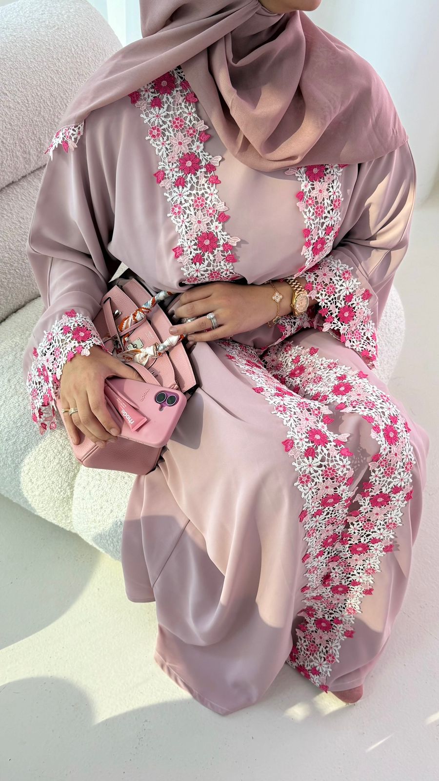 SAJYA BLUSH FLORAL ABAYA