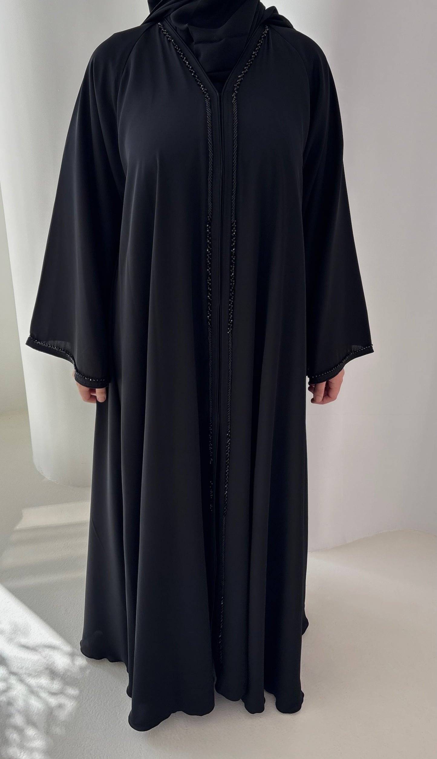 INAYA CLASSIC FLOW ABAYA