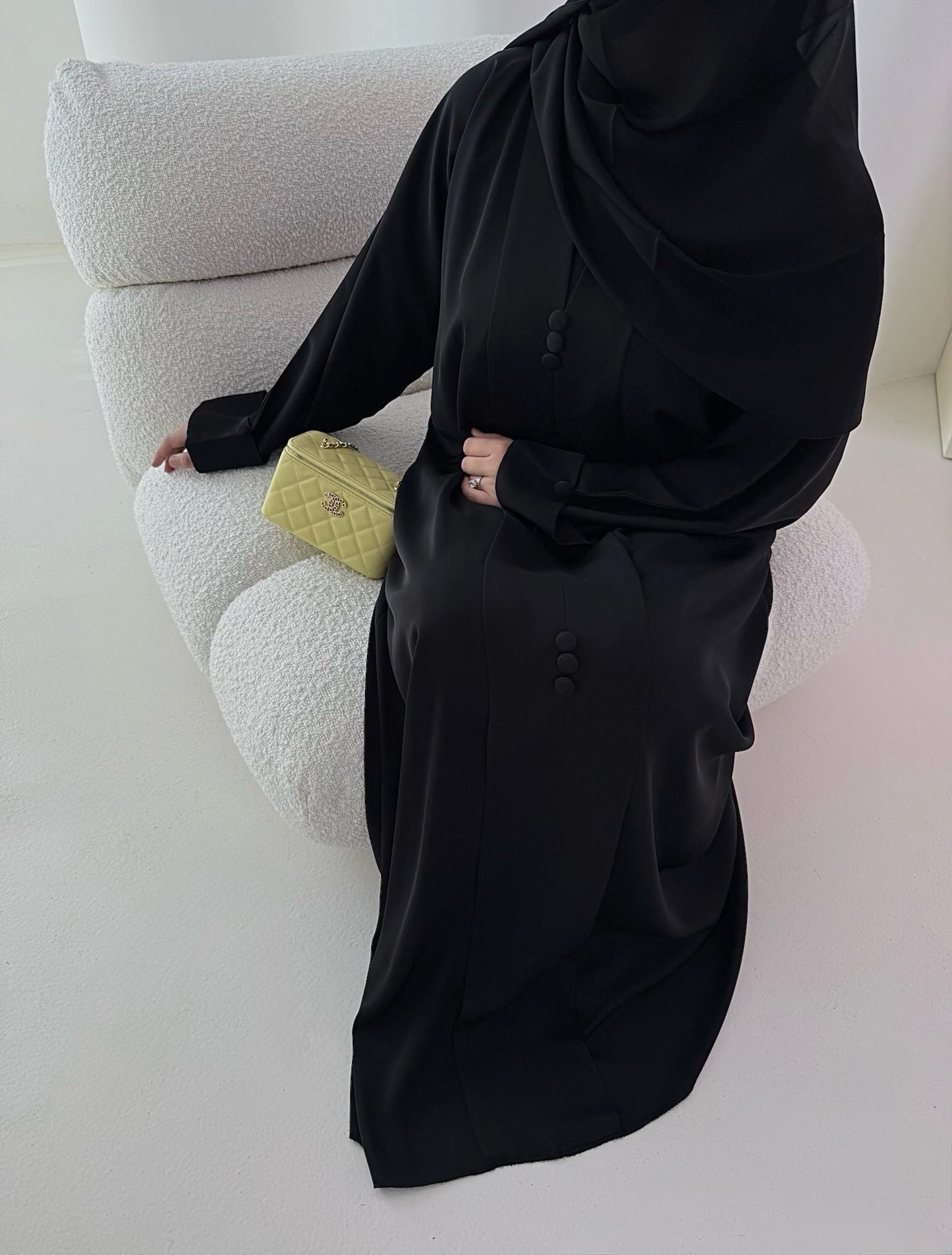 LENNA TIMELESS BLACK ABAYA